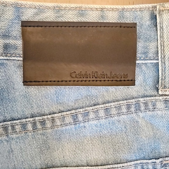 Calvin Klein Jeans~Modern Boot - Picture 5 of 8